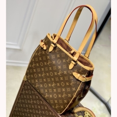 LV Shopping Bags